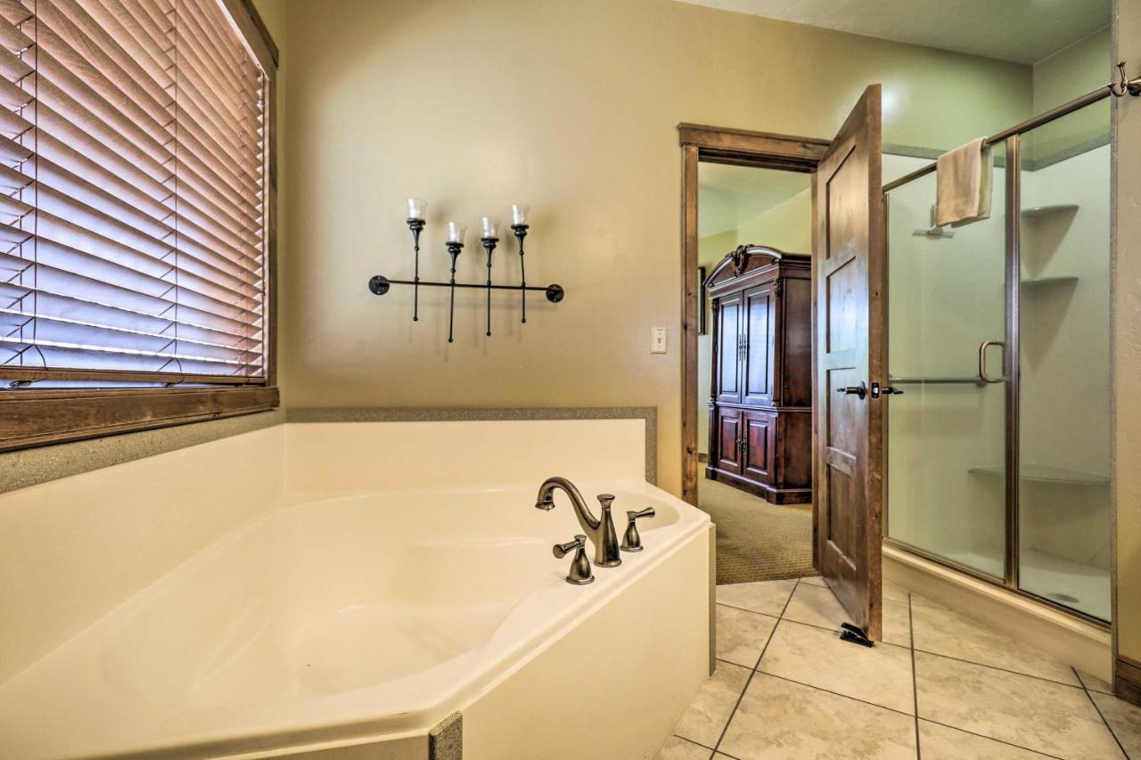 Luxurious Cedar City Getaway 32 Mi To Brian Head! Exterior photo