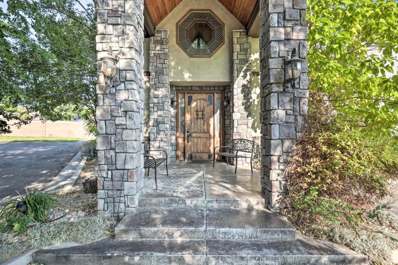 Luxurious Cedar City Getaway 32 Mi To Brian Head! Exterior photo
